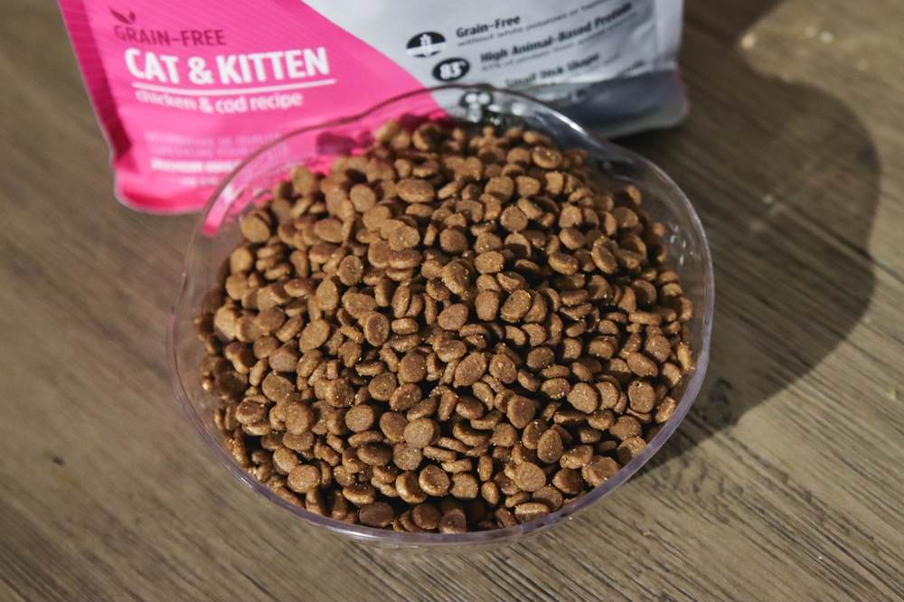 Nulo Freestyle Grain Free Cat & Kitten Chicken & Cod Recipe